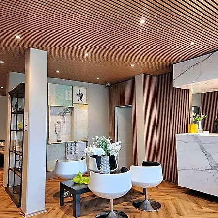 Hotel Maxhotel *