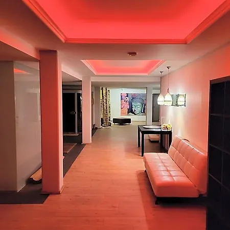 Maxhotel *