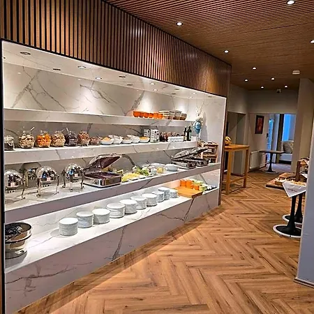 Maxhotel * Lindau (Bodensee)